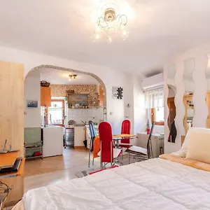 Studio-apartman Dejan Appartamento Bakar